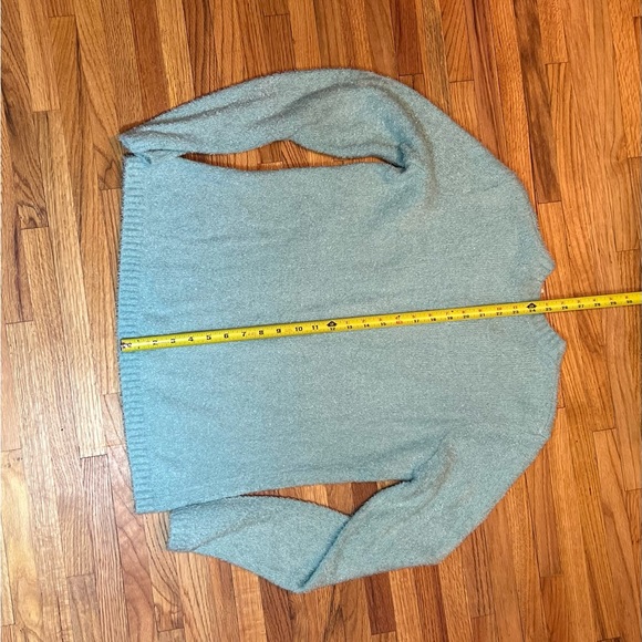 French laundry, women’s Sz large mint sweater shirt top fuzzy V-neck shimmer - Picture 7 of 7